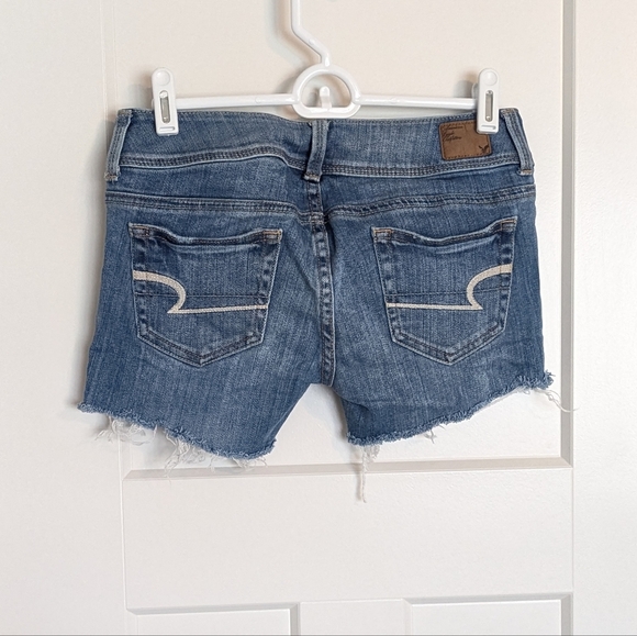 Y2K American Eagle Mid Rise Slim Boot Cut Off Jean Shorts sz 0 - Picture 3 of 7